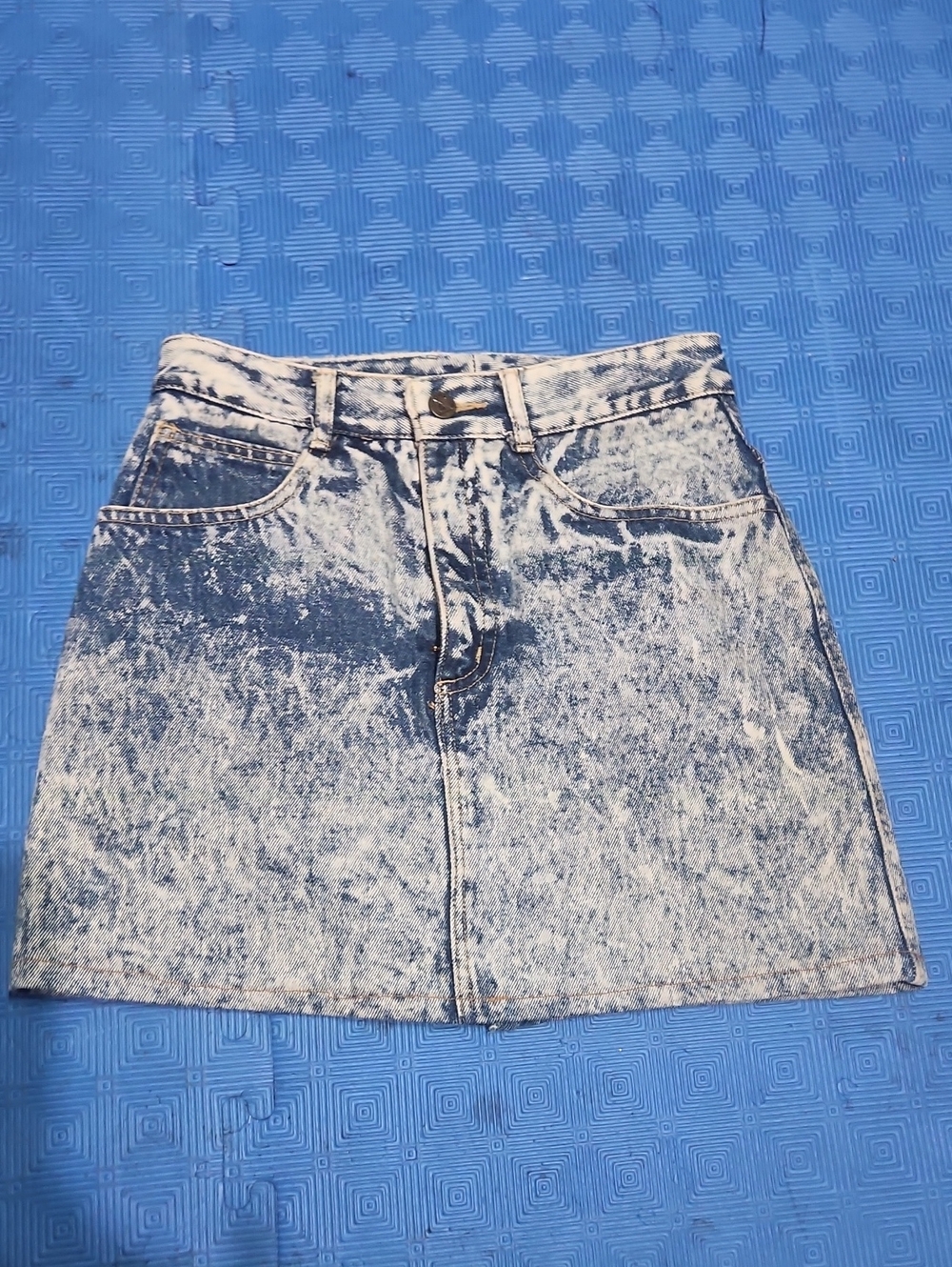 George MARCIANO FOR Guess Acid Wash Denim Mini Skirt - Blue